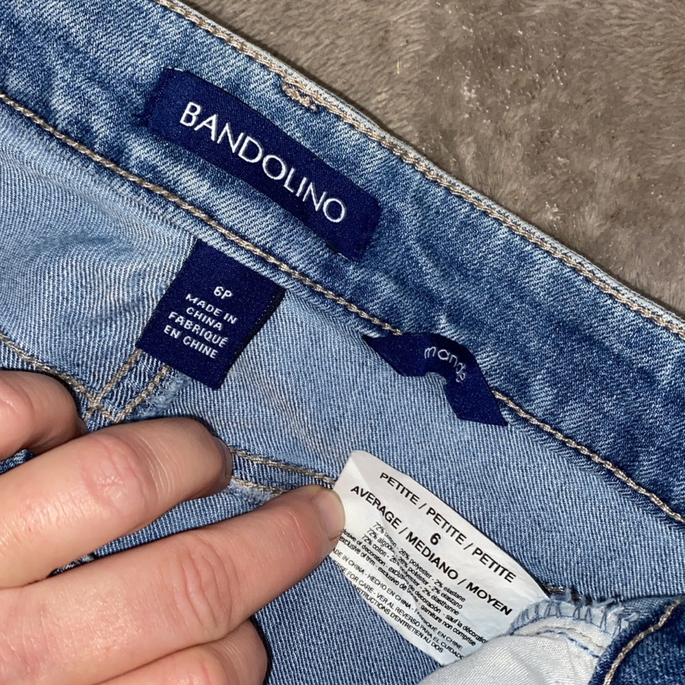 0103 Bandolino Mandie Jeans - Picture 3 of 3